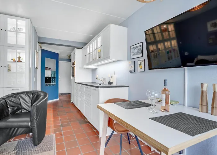 בית נופש 1 Bedroom Beautiful In *